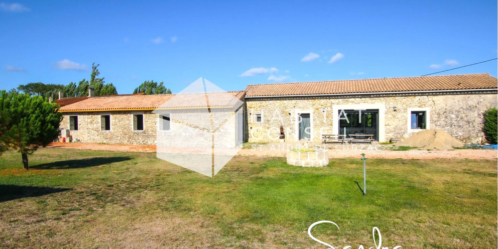 maison à ST CHRISTOLY DE BLAYE (33920)